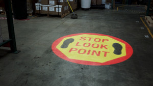 SignCast™ S300 Virtual Sign - Stop Look Point SignCast™ S300 Virtual Sign - Stop Look Point